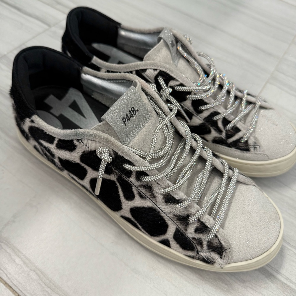 P448 Animal Print Fur Lined Tennis Shoes with Rhinestone Laces - Picture 2 of 13